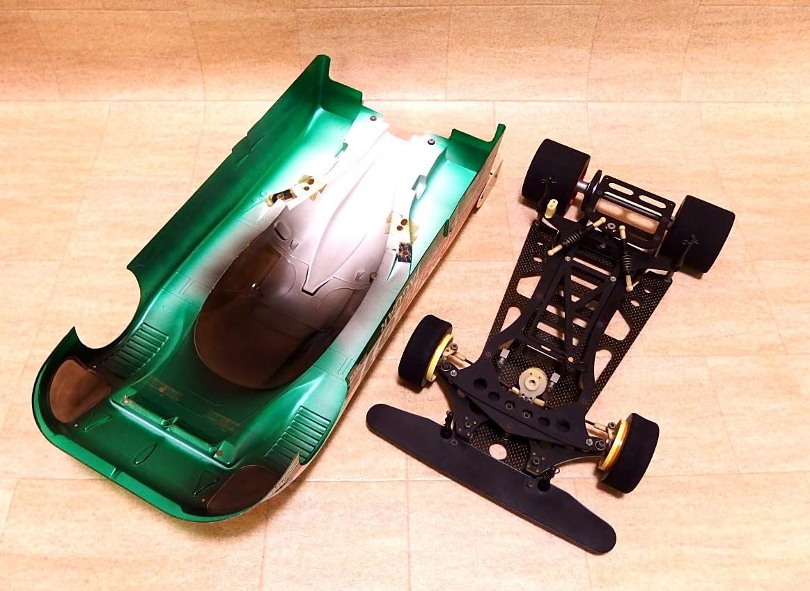 ヨコモ F1 ジャンク品＋ボディ 1/43隔週刊F1マシンコレクション6 (ロータス100T中嶋車,ティレル